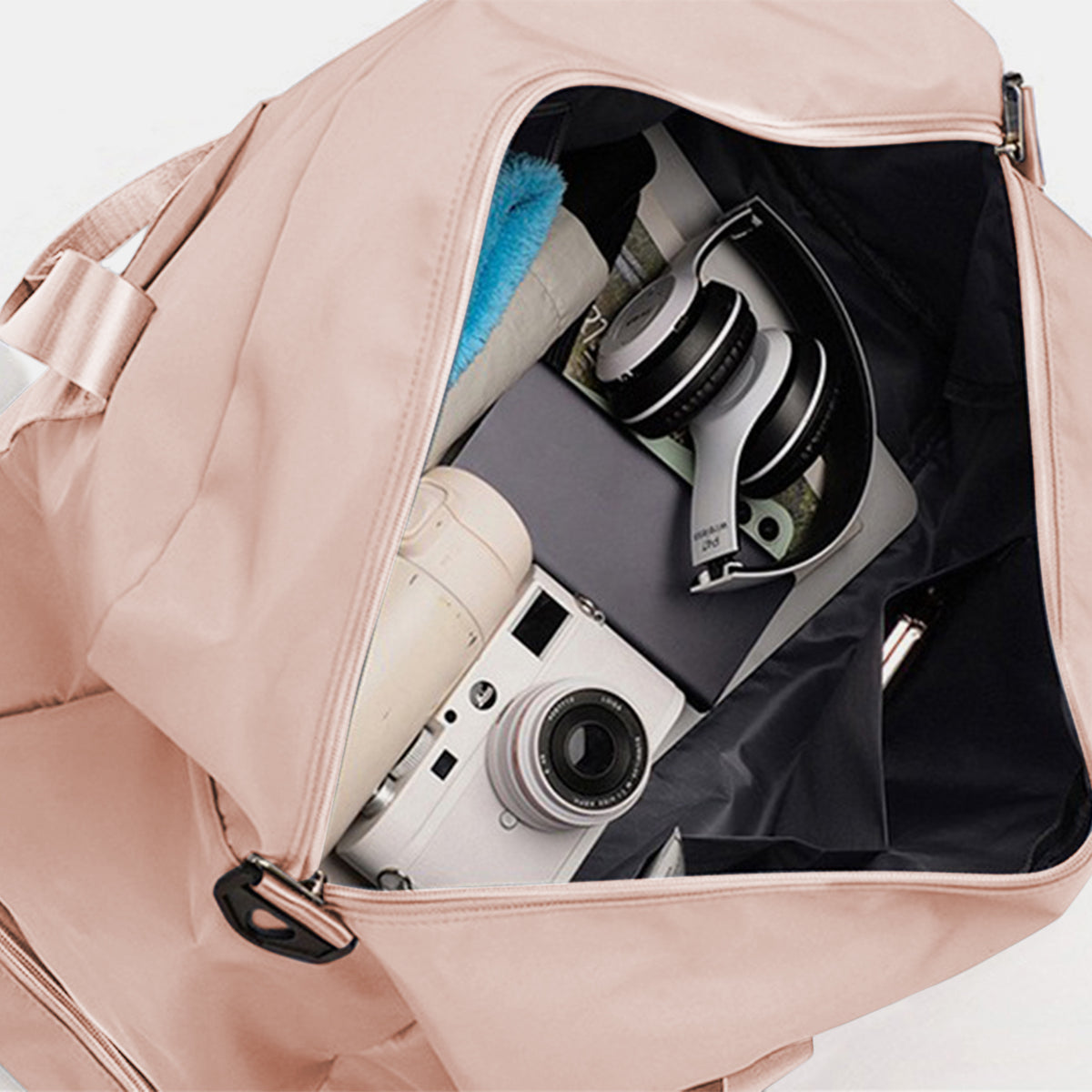 Your Go To Oversized Travel Bag
