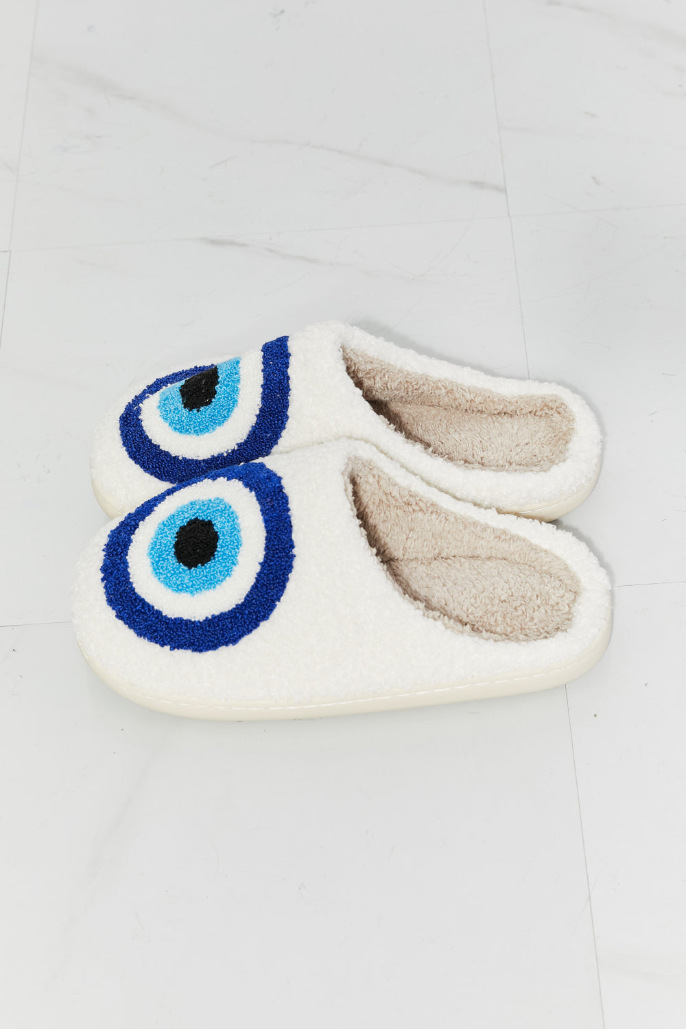 White and Blue Eye Cozy Slide Slipper