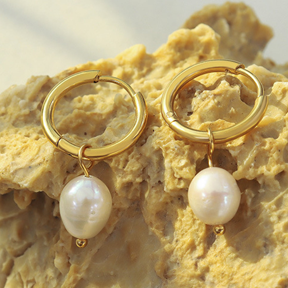 Freshwater Pearl Drop Earrings